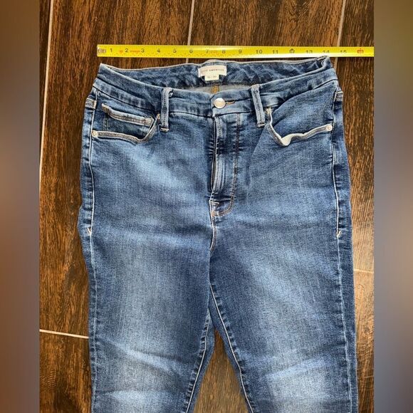 Good American Blue Skinny Jeans Women’s Size 10/30 Mid Rise Stretch Denim - Picture 9 of 10